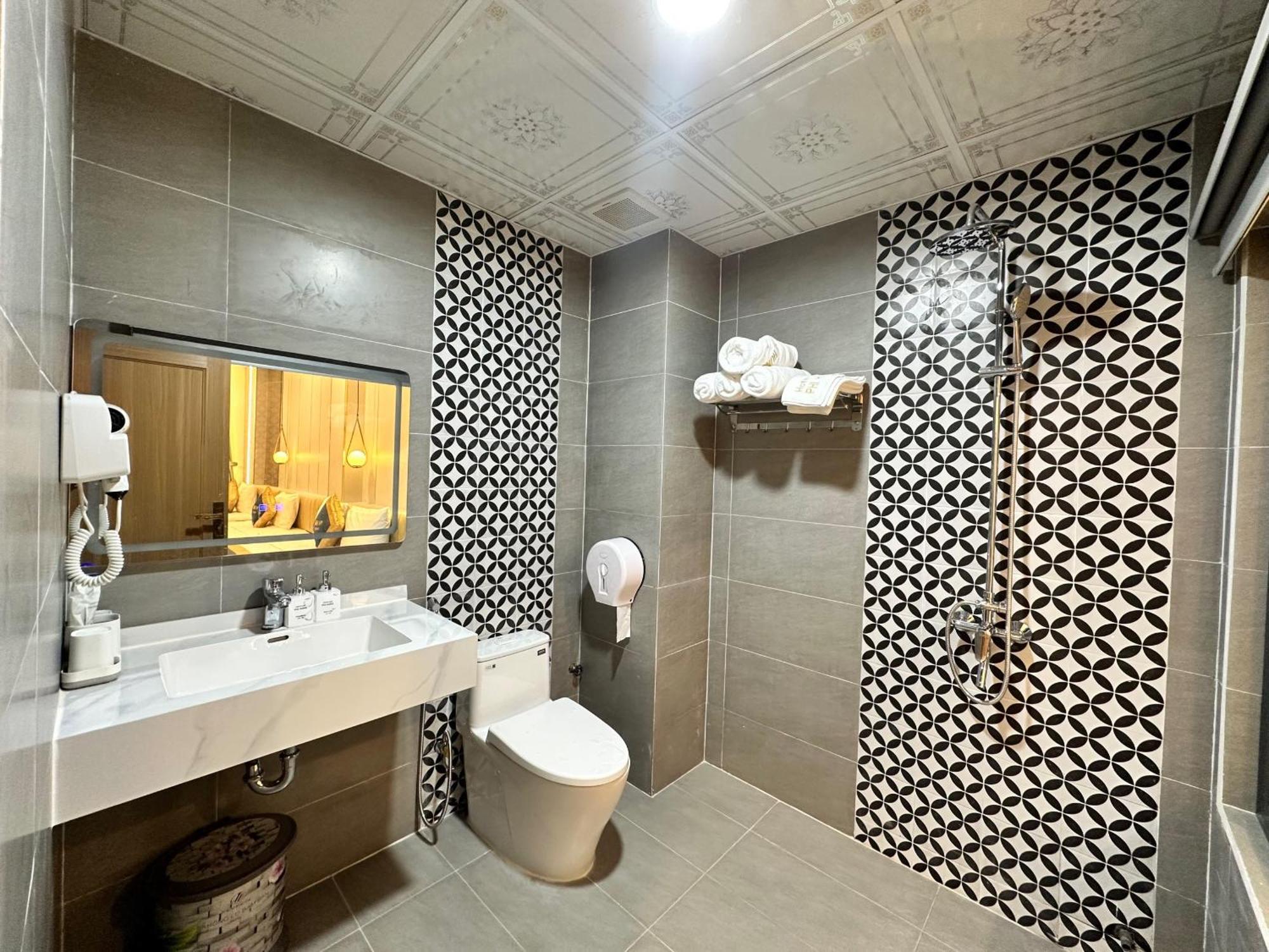 Hotel Phi Hung Tam Kỳ Eksteriør bilde