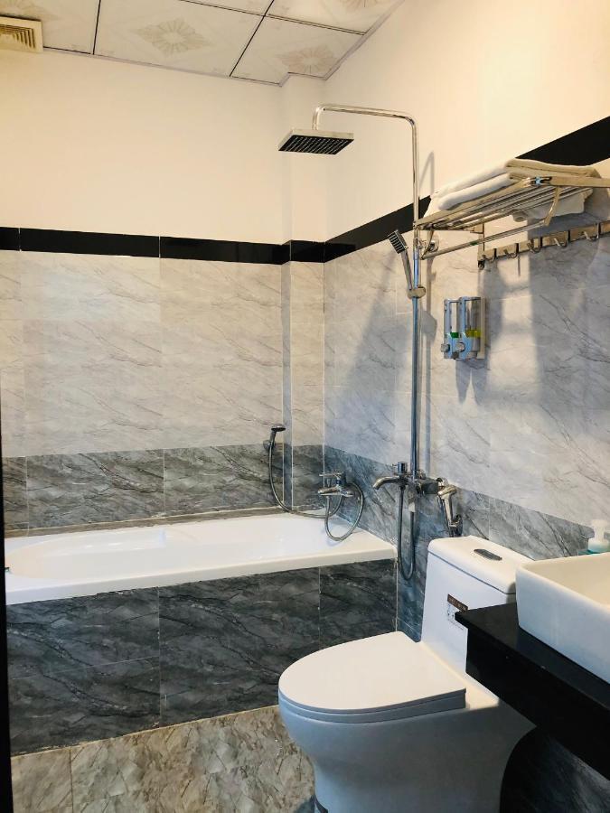 Hotel Phi Hung Tam Kỳ Eksteriør bilde